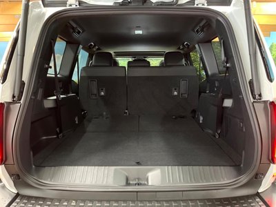 2025 Toyota LAND CRUISER 250 照片 12