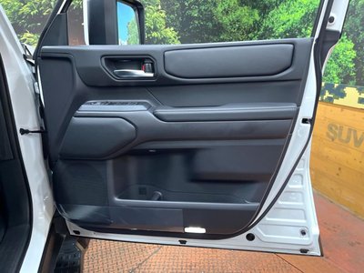 2025 Toyota LAND CRUISER 250 照片 47