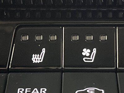 2025 Toyota LAND CRUISER 250 照片 25