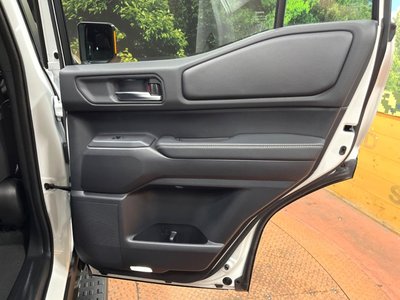 2025 Toyota LAND CRUISER 250 照片 48
