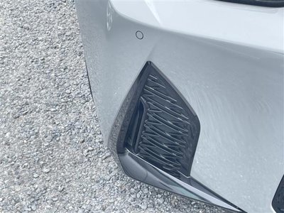 2023 Lexus IS photo 15