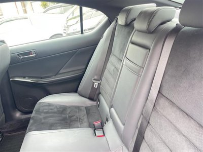 2023 Lexus IS photo 14