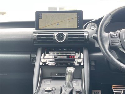 2023 Lexus IS photo 2