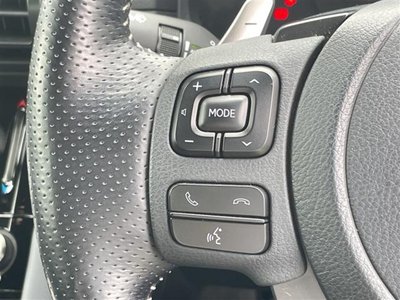2023 Lexus IS thumbnail 34