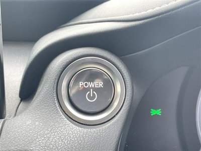 2023 Lexus IS thumbnail 33