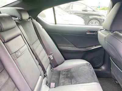 2023 Lexus IS photo 13