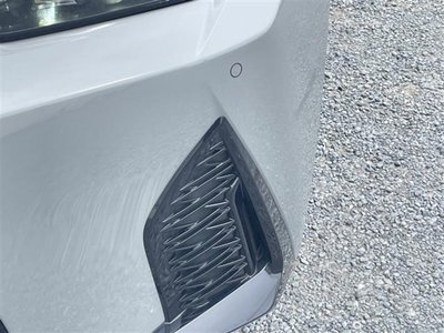 2023 Lexus IS thumbnail 25