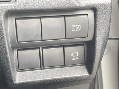 2023 Lexus IS thumbnail 36