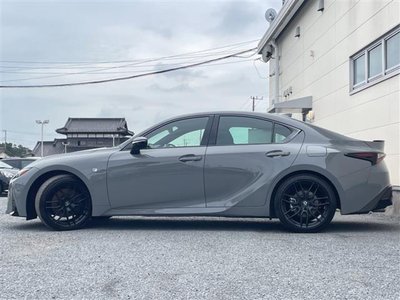 2023 Lexus IS thumbnail 22