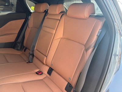 صورة 67 لـ 2025 Toyota CROWN SPORT