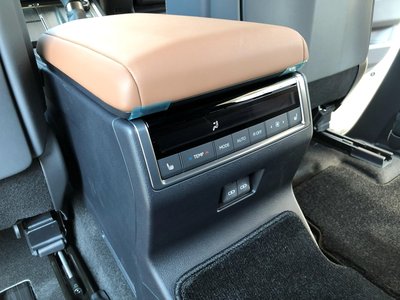 2025 Lexus GX 缩略图 41