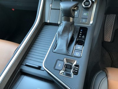 2025 Lexus GX 缩略图 35