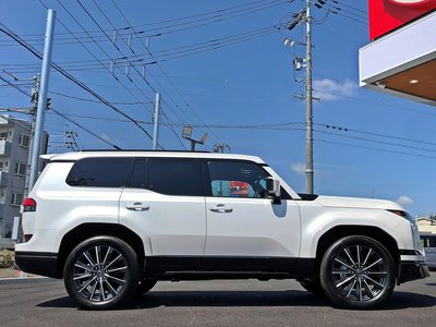 2025 Lexus GX 缩略图 13