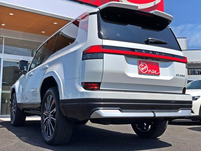 2025 Lexus GX 缩略图 2