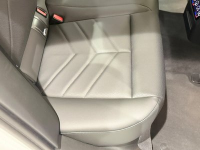 2025 BMW 5 SERIES — фото 15