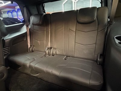 2017 Cadillac ESCALADE — миниатюра 60