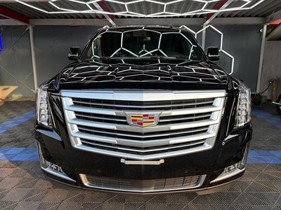 2017 Cadillac ESCALADE — миниатюра 2
