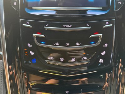 2017 Cadillac ESCALADE — миниатюра 35