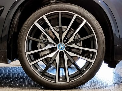 2023 BMW X5 thumbnail 23