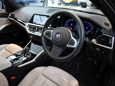صورة 6 لـ 2021 BMW Alpina D3 TOURING
