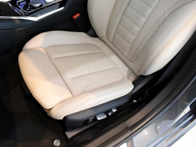 صورة مصغرة 26 لـ 2021 BMW Alpina D3 TOURING