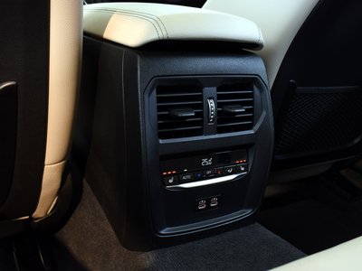 صورة مصغرة 40 لـ 2021 BMW Alpina D3 TOURING