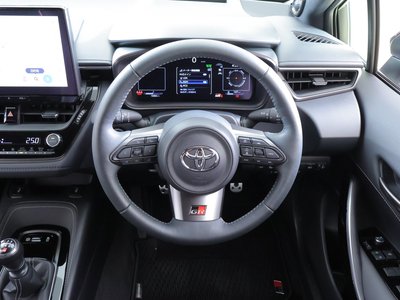 صورة 8 لـ 2024 Toyota GR COROLLA