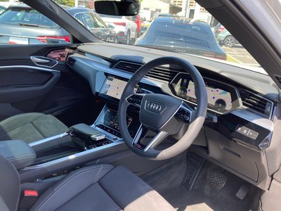 2022 AUDI E-TRON SPORTBACK 照片 15
