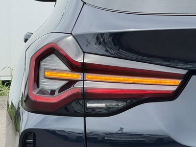 صورة 16 لـ 2023 BMW X3