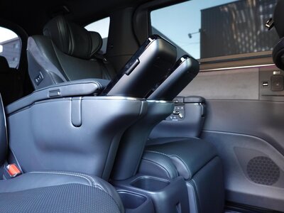 2024 Lexus LM photo 53
