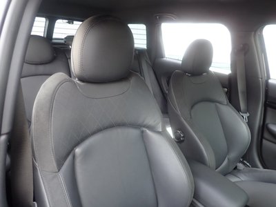 صورة 6 لـ 2023 MINI COOPER CLUBMAN