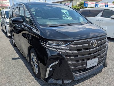 2023 Toyota ALPHARD — фото 1