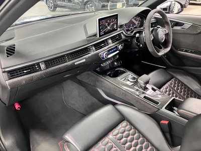 2019 AUDI RS4 AVANT photo 19