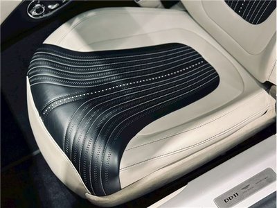 2018 Aston Martin DB11 缩略图 29