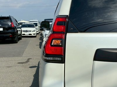صورة مصغرة 27 لـ 2023 Toyota LAND CRUISER PRADO