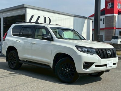 صورة 9 لـ 2023 Toyota LAND CRUISER PRADO