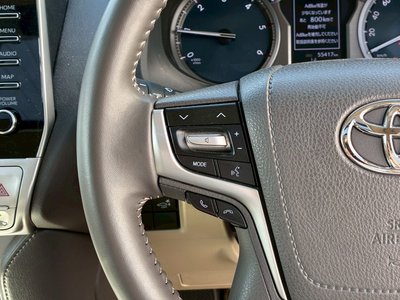 صورة مصغرة 40 لـ 2023 Toyota LAND CRUISER PRADO