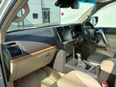 صورة مصغرة 38 لـ 2023 Toyota LAND CRUISER PRADO