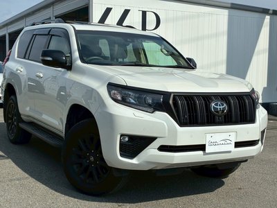 صورة 10 لـ 2023 Toyota LAND CRUISER PRADO