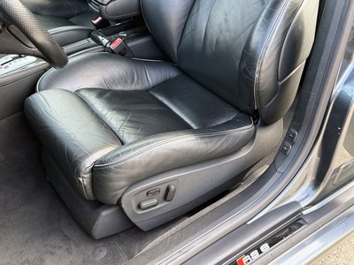 2003 AUDI RS6 AVANT 照片 40