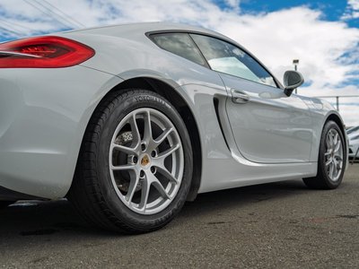 2015 Porsche CAYMAN thumbnail 22