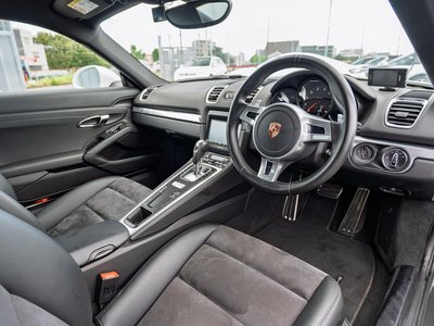 2015 Porsche CAYMAN thumbnail 31