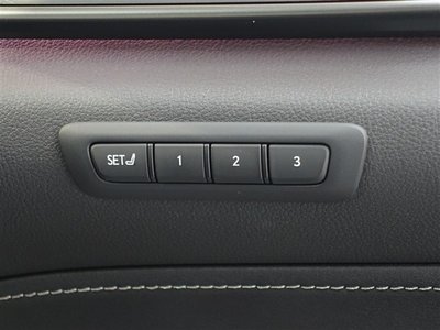 صورة 26 لـ 2023 Lexus NX