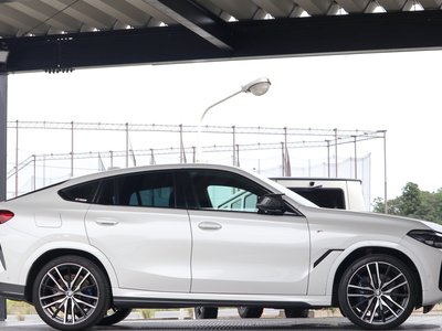 2021 BMW X6 thumbnail 34