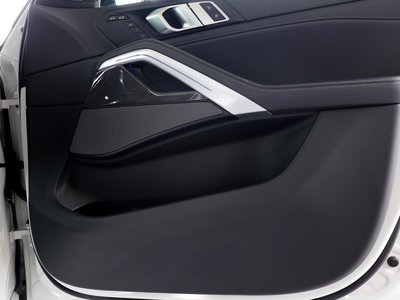 2021 BMW X6 thumbnail 44