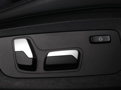 2021 BMW X6 thumbnail 47