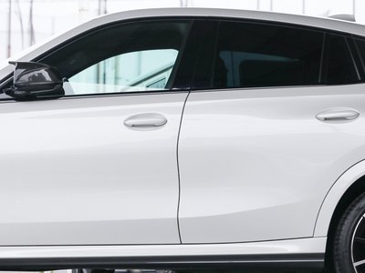 2021 BMW X6 thumbnail 26