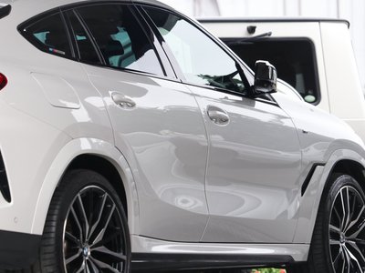 2021 BMW X6 thumbnail 32
