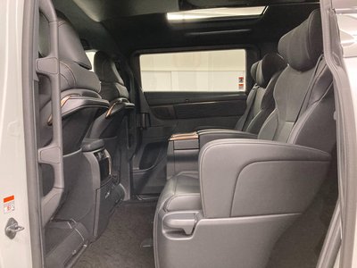 صورة 37 لـ 2024 Toyota ALPHARD