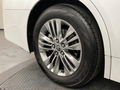 صورة 16 لـ 2024 Toyota ALPHARD